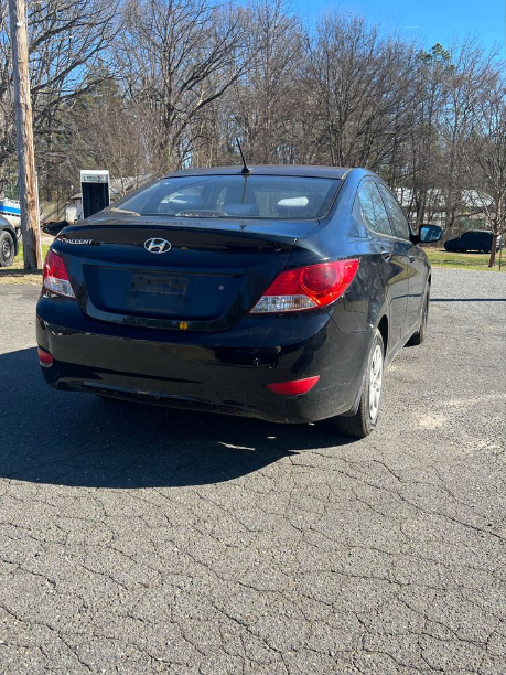 2013 Hyundai Accent Gls Sedan 4d