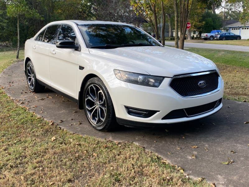 2016 Ford Taurus 4dr Sdn Sho Awd